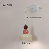 Cream floral pendant light for a warm atmosphere