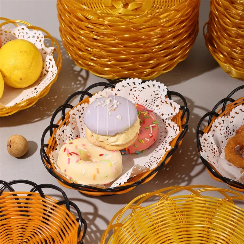 Woven rattan basket for fruits and food at home - vue 6 sur 10