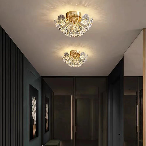 Luxury nordic crystal glass ceiling light for modern interiors - vue 4 sur 9