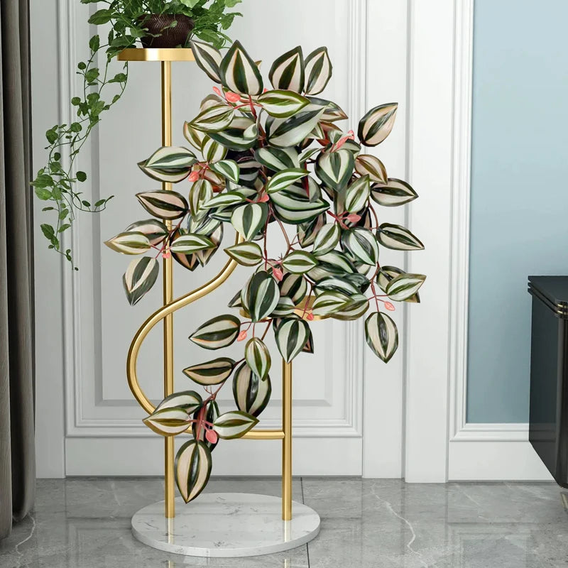 Artificial hanging plant in faux rattan for indoor and outdoor decoration