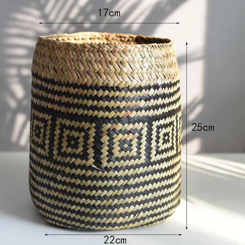 Hand-woven basket for decorative flowers and plants