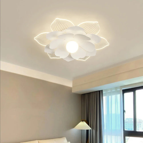 Modern petal flower ceiling light for interior decoration - vue 5 sur 10