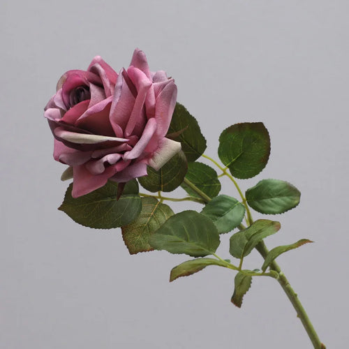 Artificial flower arrangement for weddings and floral decoration