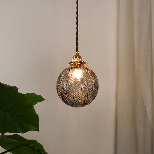 Nordic glass chandelier for an elegant and modern interior - vue 4 sur 10