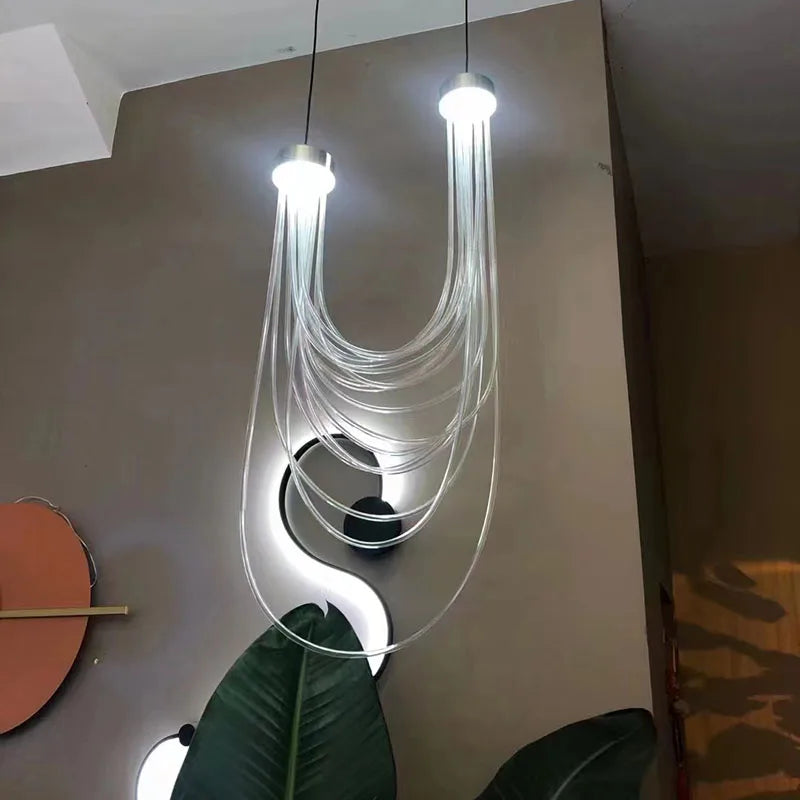 Transparent acrylic LED pendant light with adjustable wire - vue 5 sur 8