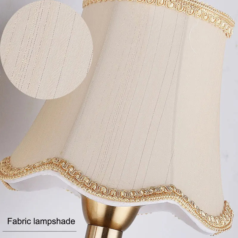 European style fabric wall light for reading - vue 4 sur 7