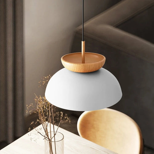 American style metal and wood pendant light for restaurant - vue 4 sur 7