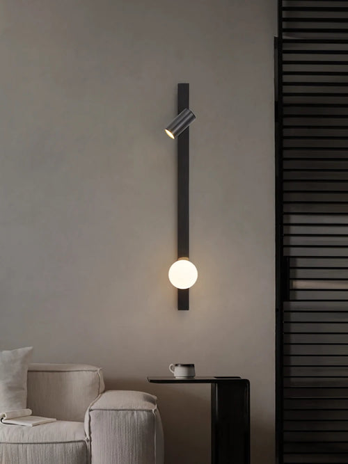 Minimalist luxury copper wall light with LED strip - vue 4 sur 8