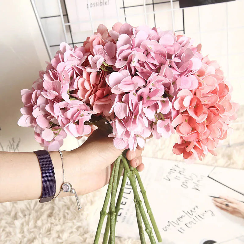 Artificial dried hydrangea bouquet for wedding decoration