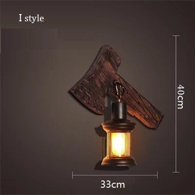 Vintage wooden wall light with glass and metal lampshade - vue 17 sur 16