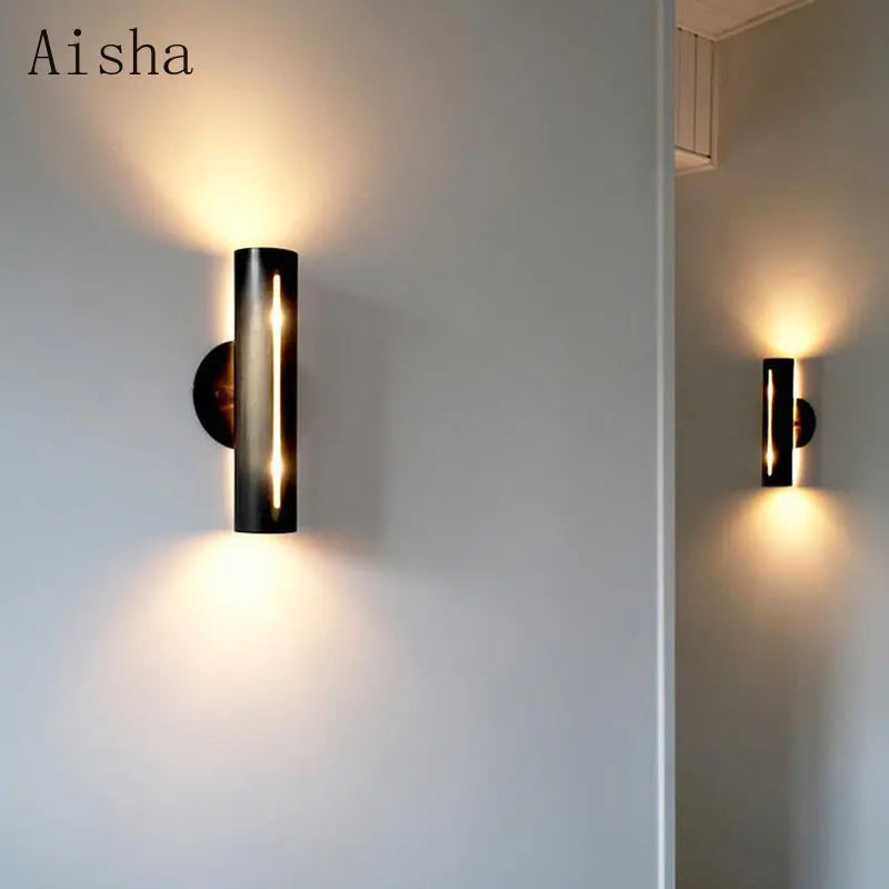 Post-modern wall light for elegant interior decor