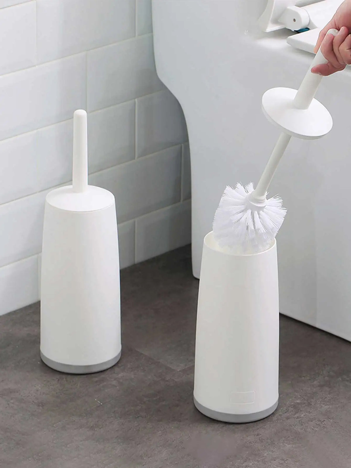 anti-splash cleaning brush for bathroom