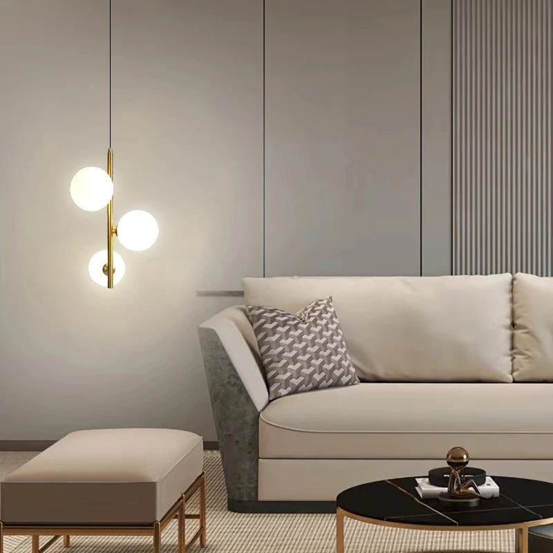 Modern glass and black brass pendant light with luminous design - vue 3 sur 10