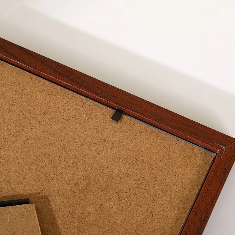 Modern wooden photo frame for interior decoration - vue 4 sur 10