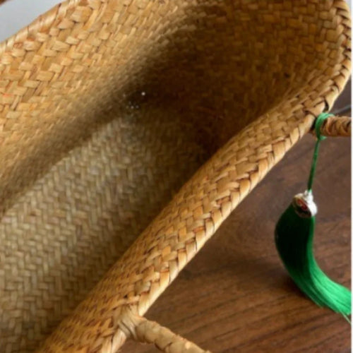 traditional handmade embroidered basket with tea gift box - vue 4 sur 6