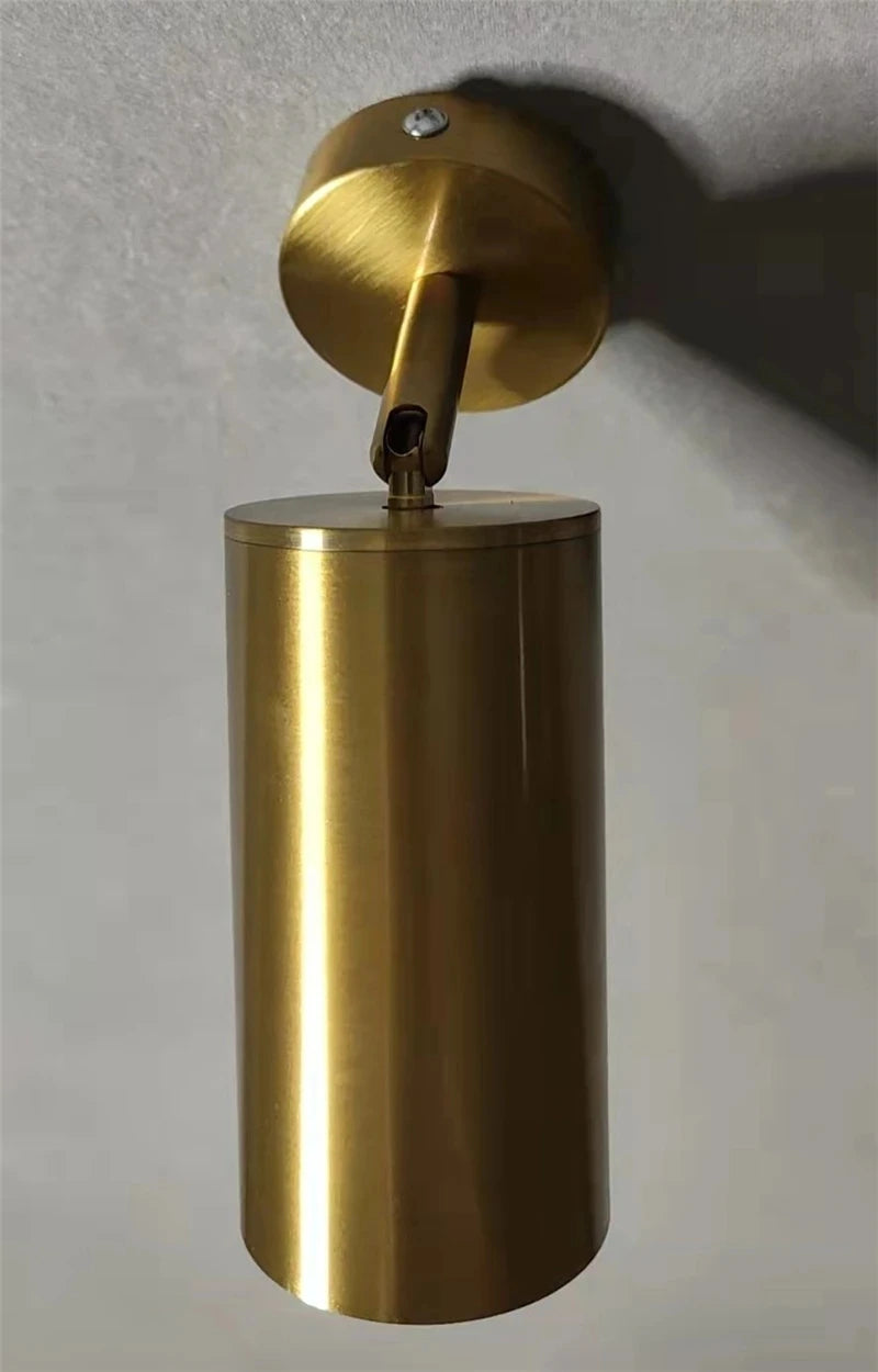 Led wall light with 360 degree rotatable iron design