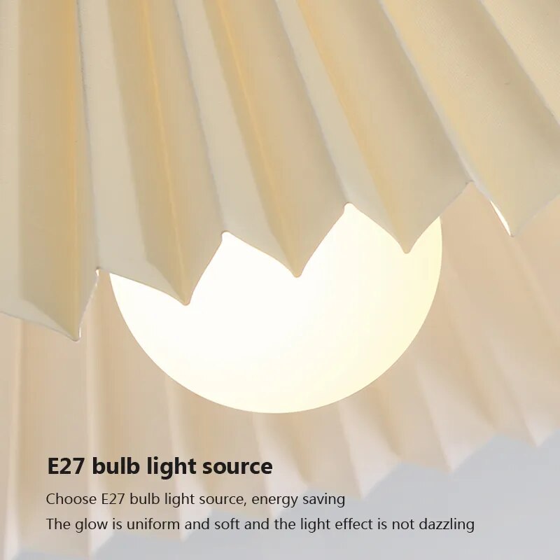 Modern LED ceiling light with wood and pleated fabric - vue 6 sur 11