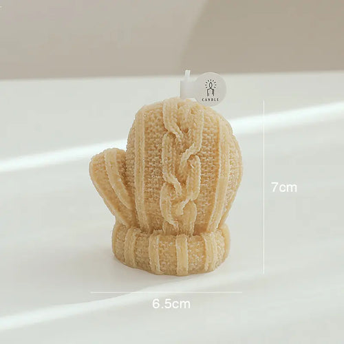 cute handmade glove shaped scented candle party decoration - vue 5 sur 10