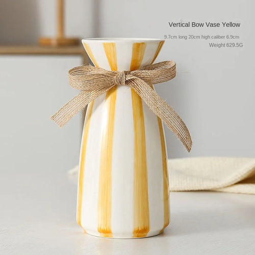 modern ceramic vase with bow for dried flowers - vue 3 sur 9