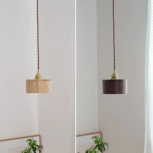 Nordic modern wood pendant light with brass fixture - vue 3 sur 10