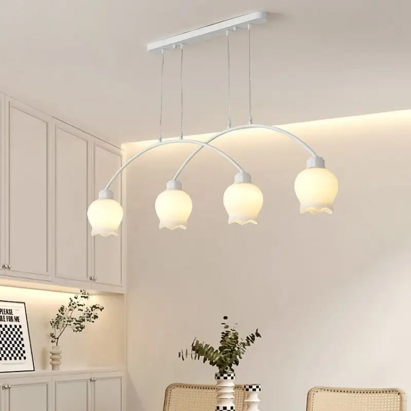 Modern LED chandelier for stylish indoor lighting - vue 4 sur 11