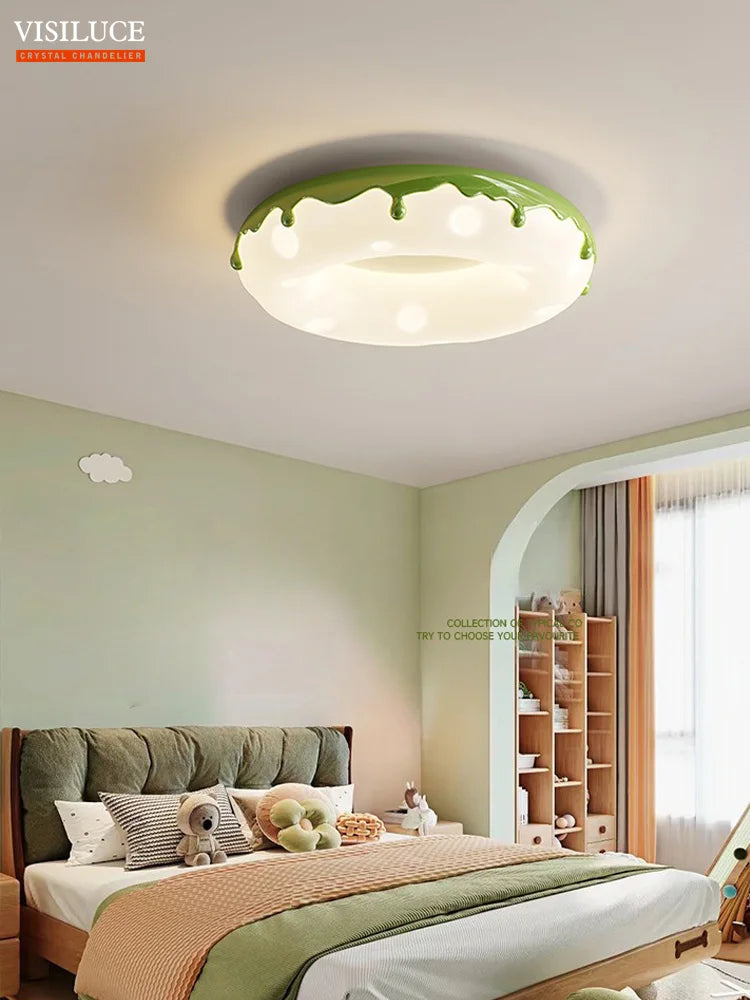 Minimalist LED ceiling light with decorative donut design