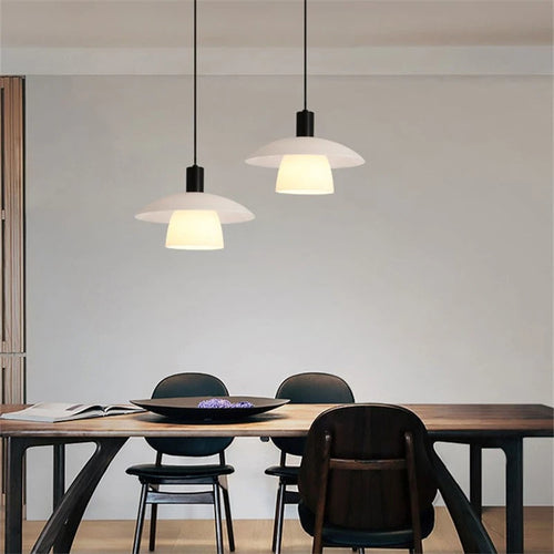 Nordic minimalist LED pendant light Danish designer flying saucer - vue 3 sur 16