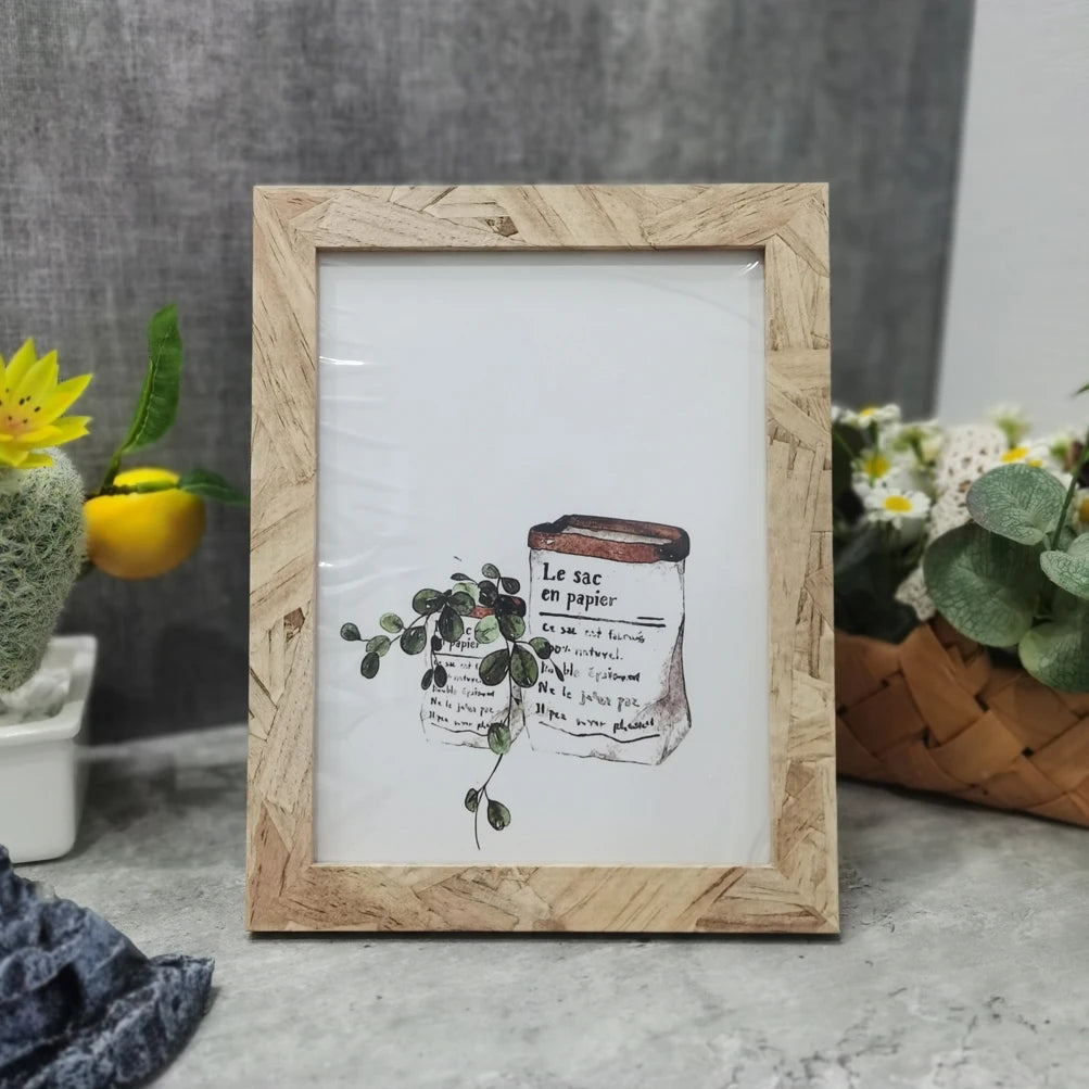 Retro wooden photo frame for desktop decor - vue 7 sur 10