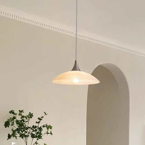 Designer glass pendant light for contemporary interiors and restaurants - vue 3 sur 7