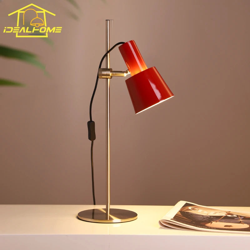 Adjustable retro modern design LED desk lamp
