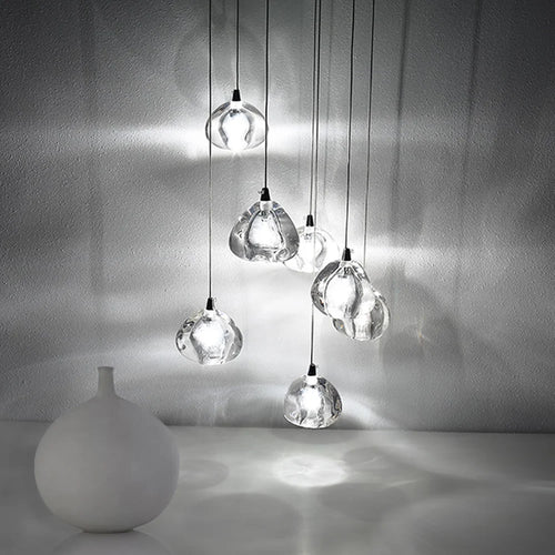 Modern crystal pendant light for stylish illumination - vue 4 sur 15
