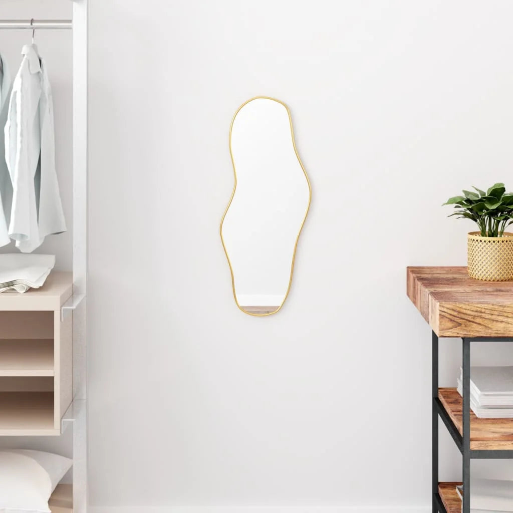 elegant wall mirror with a refined gold design - vue 7 sur 7