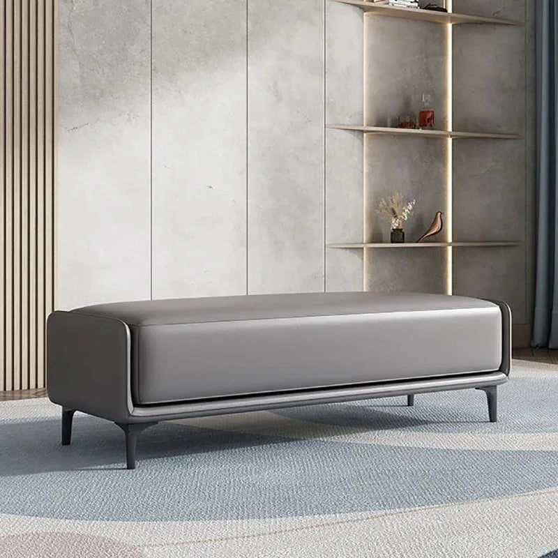 Italian leather stools for designer and modern interiors - vue 4 sur 16