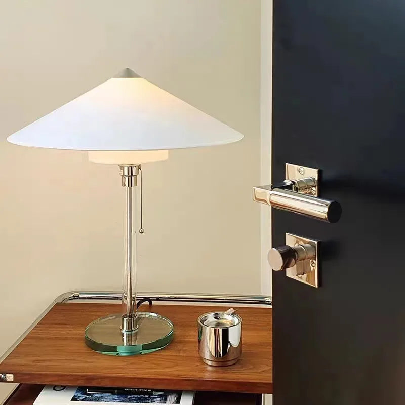 Simple design glass table lamp for reading and study - vue 3 sur 8
