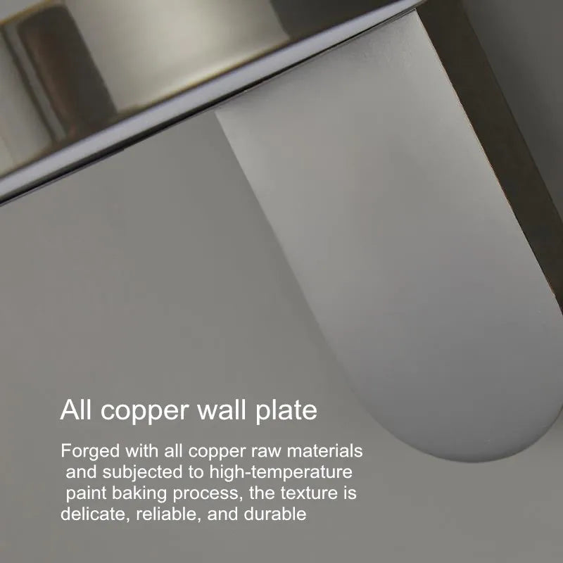 Modern minimalist copper wall light - vue 4 sur 8