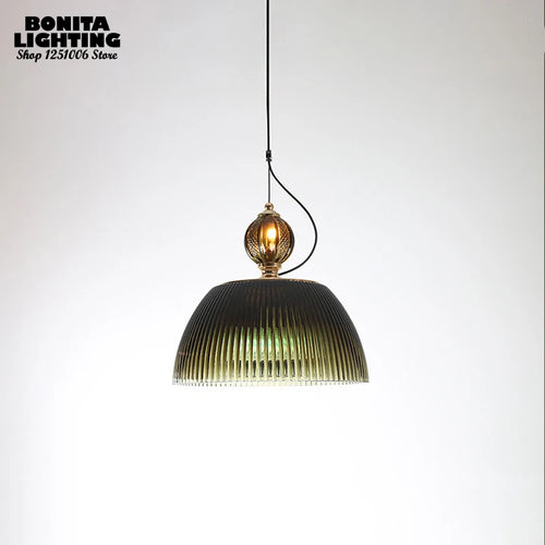 Sculpted glass pendant with retro style and modern vibe - vue 2 sur 8