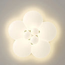 Modern floral ceiling light for a romantic and cosy children's bedroom