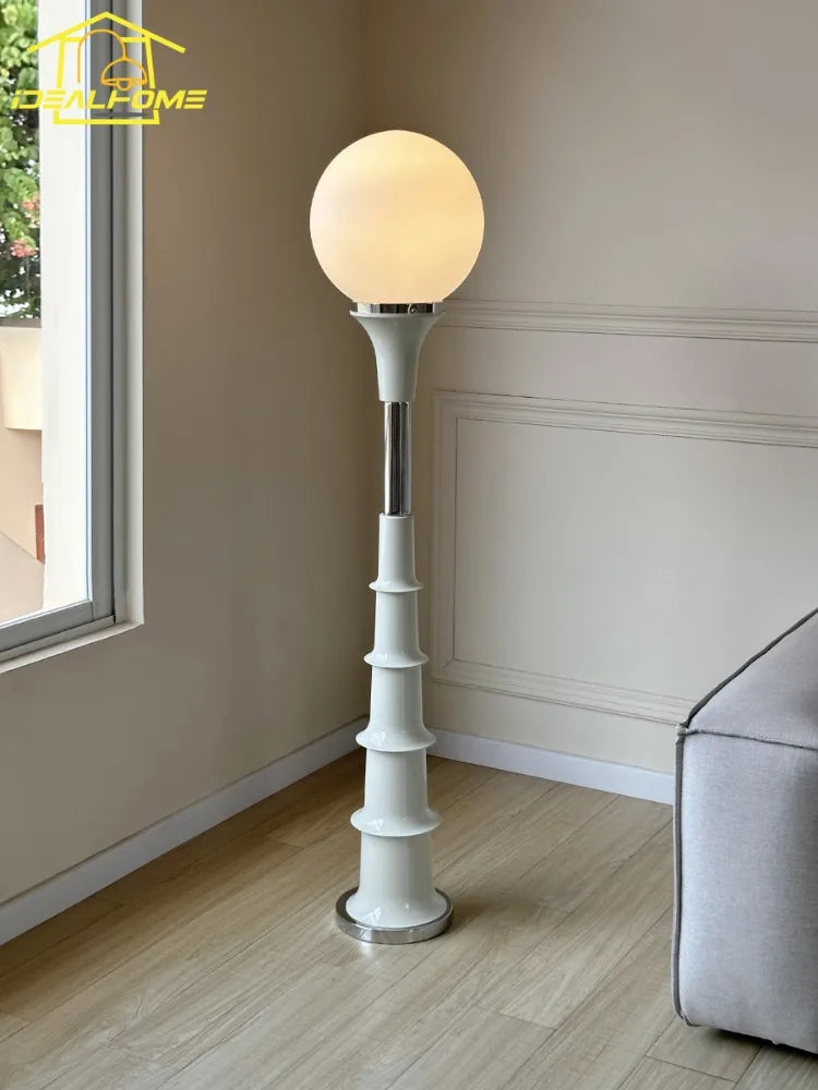Medieval style LED floor lamp for modern interiors - vue 8 sur 8