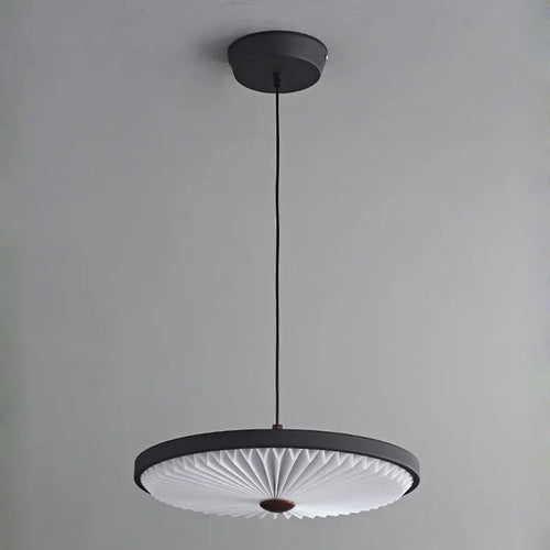Modern pleated pendant light for restaurant and bar - vue 3 sur 8