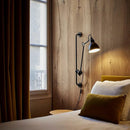 American style wall lamp with plug and rotating lampshade
