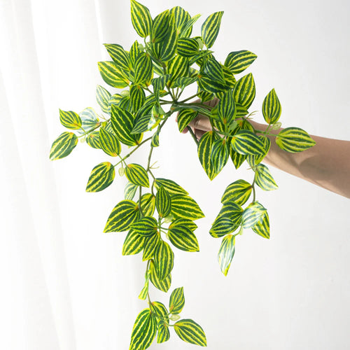 Artificial hanging scindapsus aureus plant for indoor and outdoor decoration - vue 8 sur 16