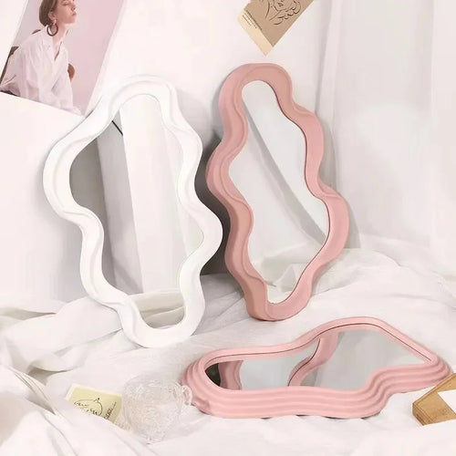 Decorative cloud-shaped hanging makeup mirror - vue 7 sur 11
