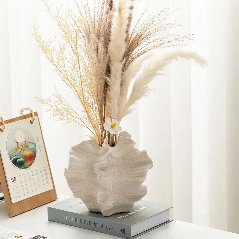 ceramic vase with geometric patterns for floral decoration