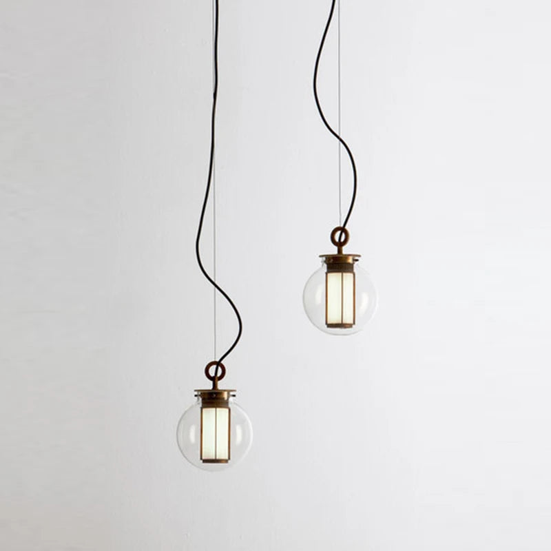 Minimalist glass pendant light for bar and restaurant - vue 4 sur 9
