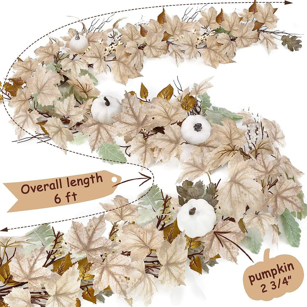 Autumn garland with pumpkins, berries and maple leaves - vue 3 sur 9
