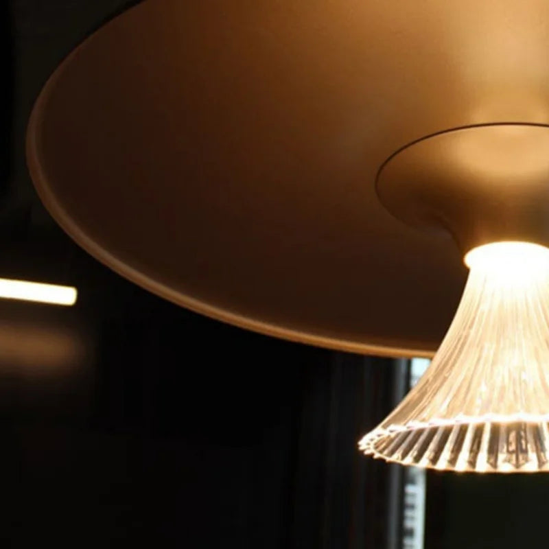 Nordic flying saucer pendant light for indoor lighting - vue 5 sur 8