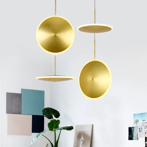 Round metal art deco LED pendant lamp with adjustable cord - vue 3 sur 12