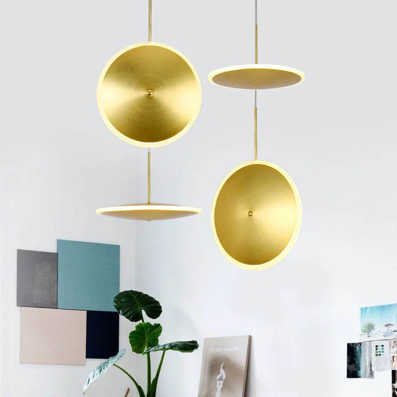 Round metal art deco LED pendant lamp with adjustable cord