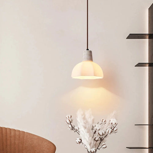 Stone glass chandelier for modern and romantic lighting - vue 4 sur 7