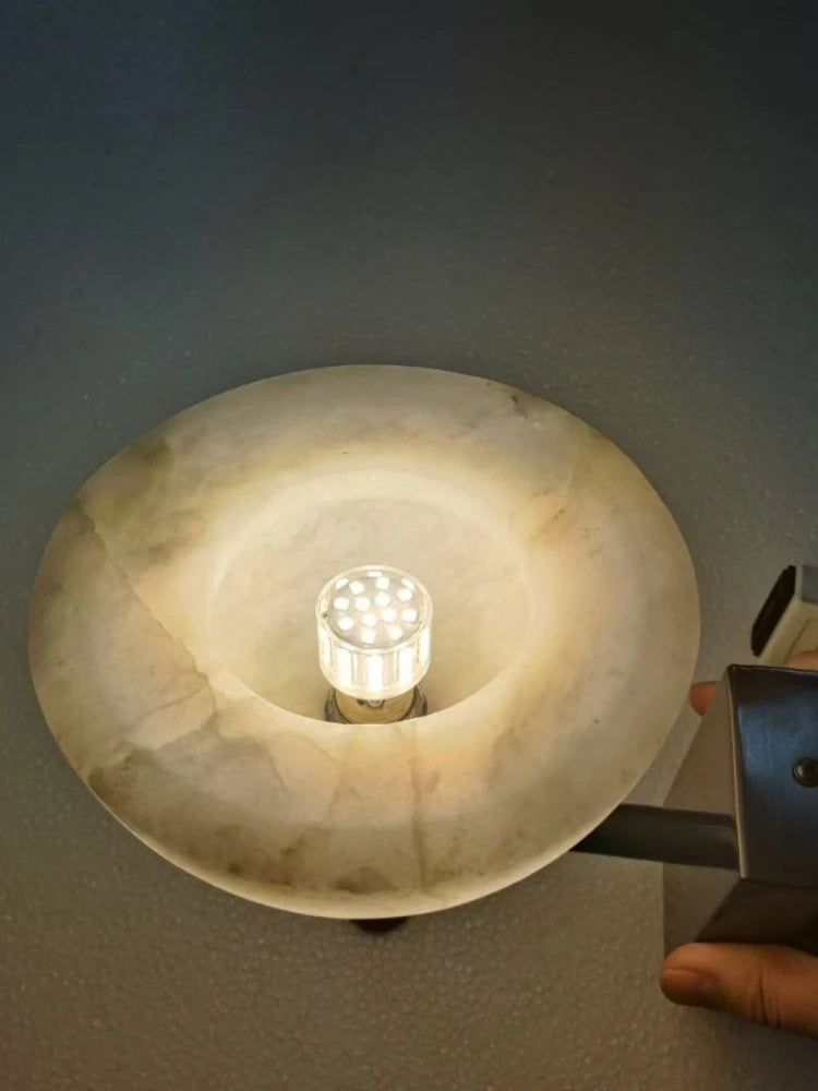 Circular marble and copper wall light in modern antique style - vue 5 sur 8
